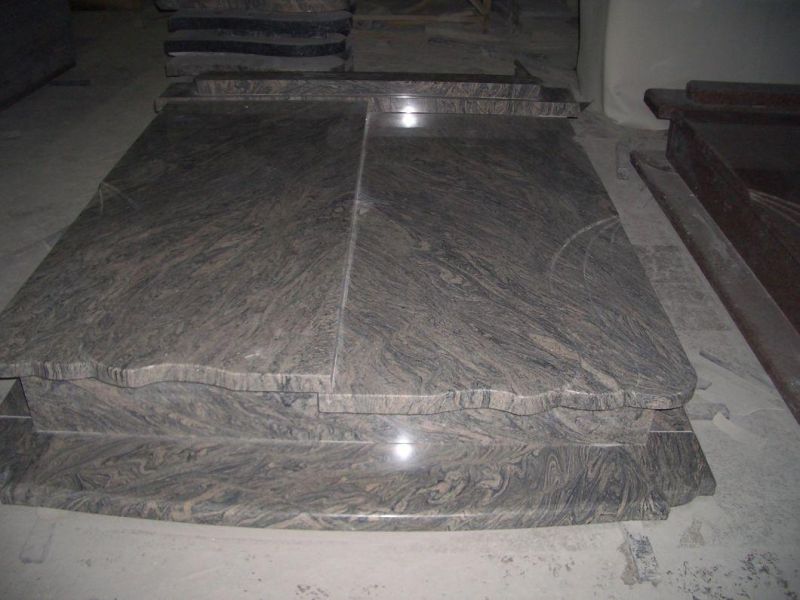 China Juparana Granite European Style Memorial Tombstone Monuments for Cemetery