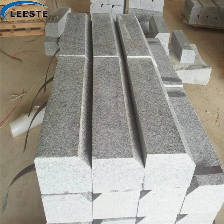 G603 Sardo Grey Light Grey Granite Kerbstone Sawn Cut Surface Flamed Surface Bavelled Edge