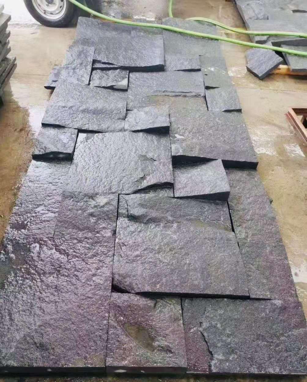 Natural Split Black Sandstone Wall Cladding Tiles