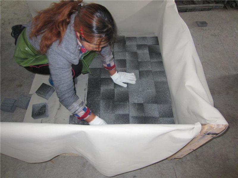 Flamed Finnish Grey Granite Cube Stone Square Stone for Outdoor Paving