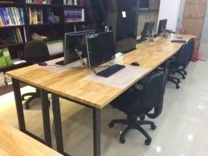 Rubberwood Office Tables for Office