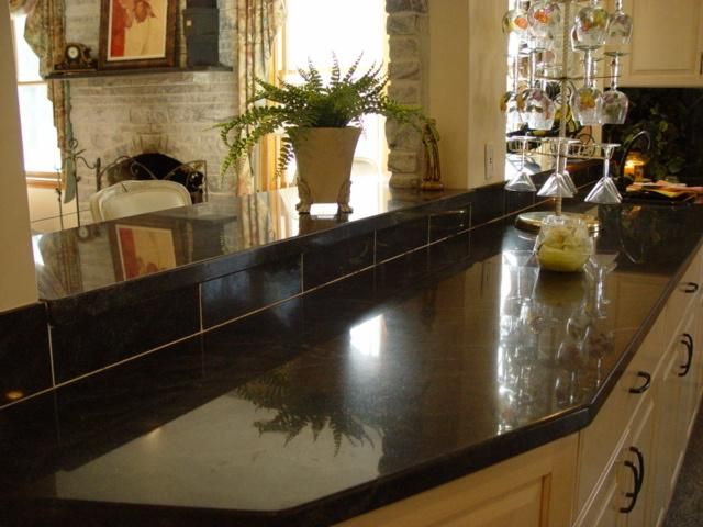 Natural Stone Granite Wholesale Solid Surface Customized Kitchen Countertops