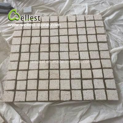 Bush Hammered G682 Yellow Granite Paving Stone for Garden Landscape Project